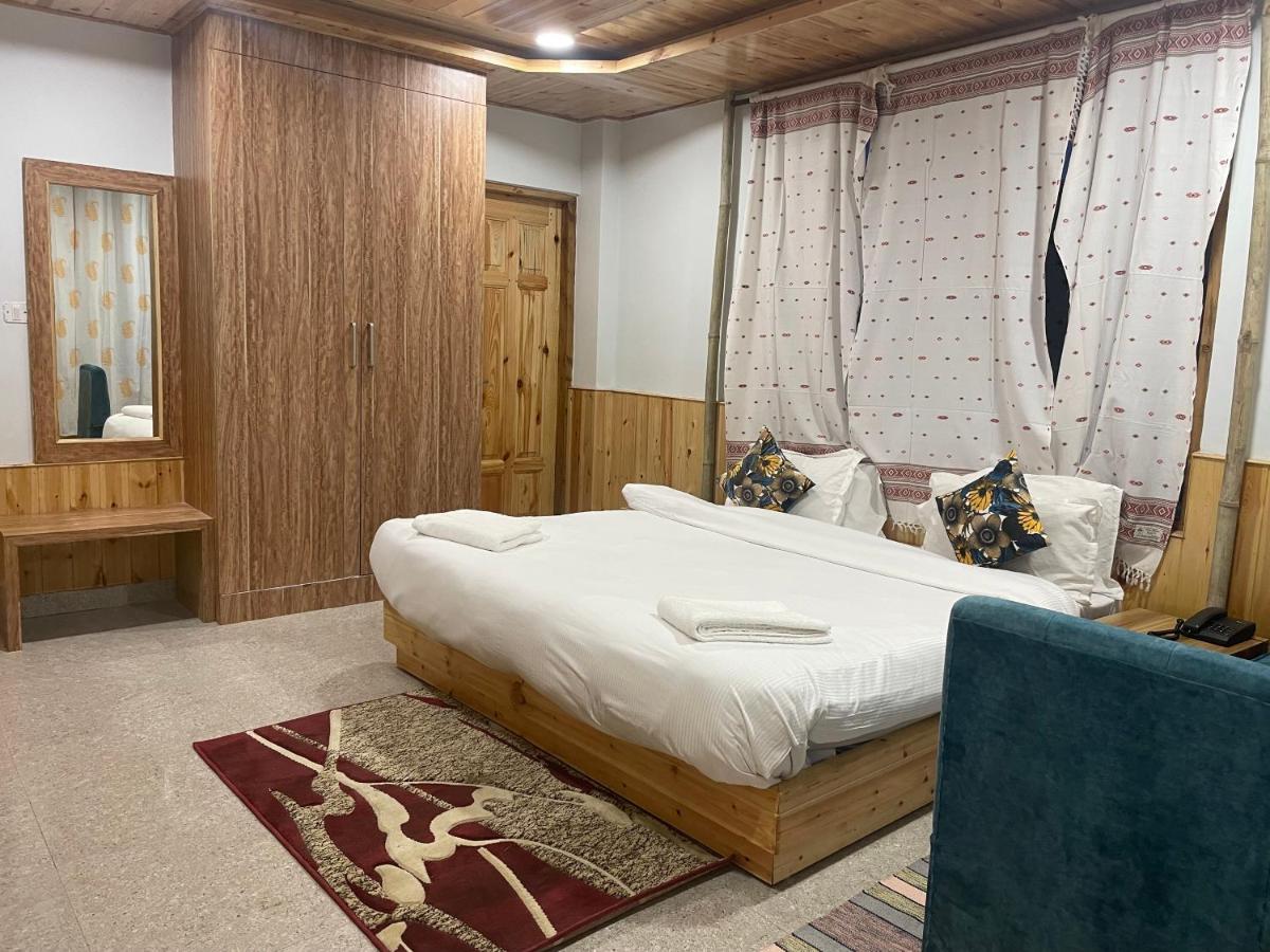Hotel Mountain Majesty! Top-Rated Luxury Stay Amid Snowcapped Mountains With Balcony And Riverside Calm Manāli Eksteriør bilde