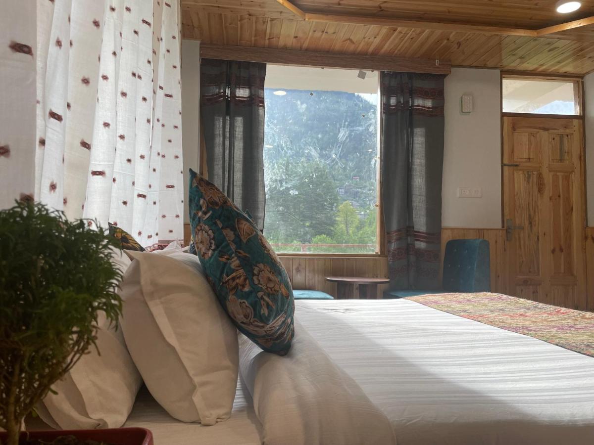 Hotel Mountain Majesty! Top-Rated Luxury Stay Amid Snowcapped Mountains With Balcony And Riverside Calm Manāli Eksteriør bilde